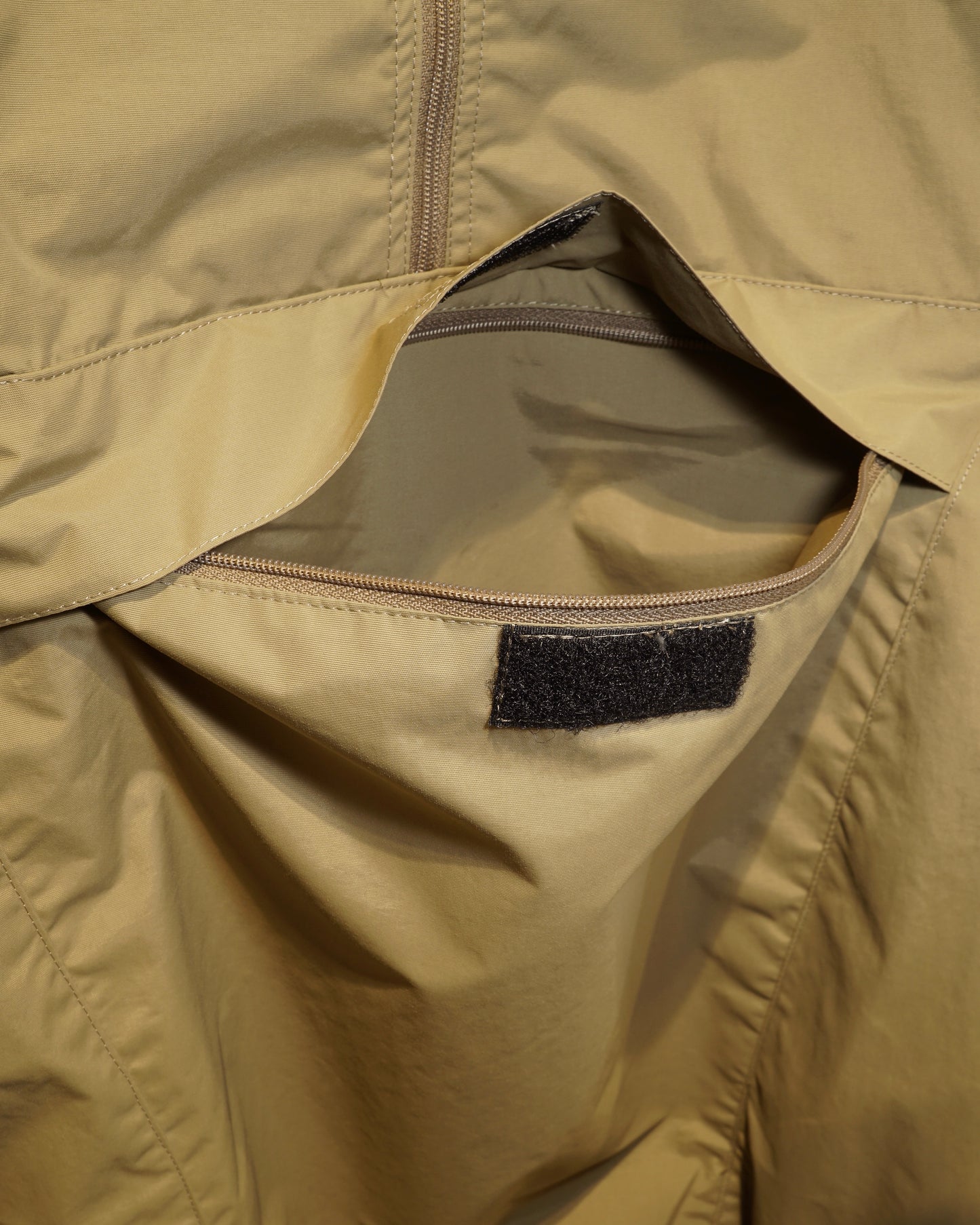 LIMIT PULLOVER / BEIGE