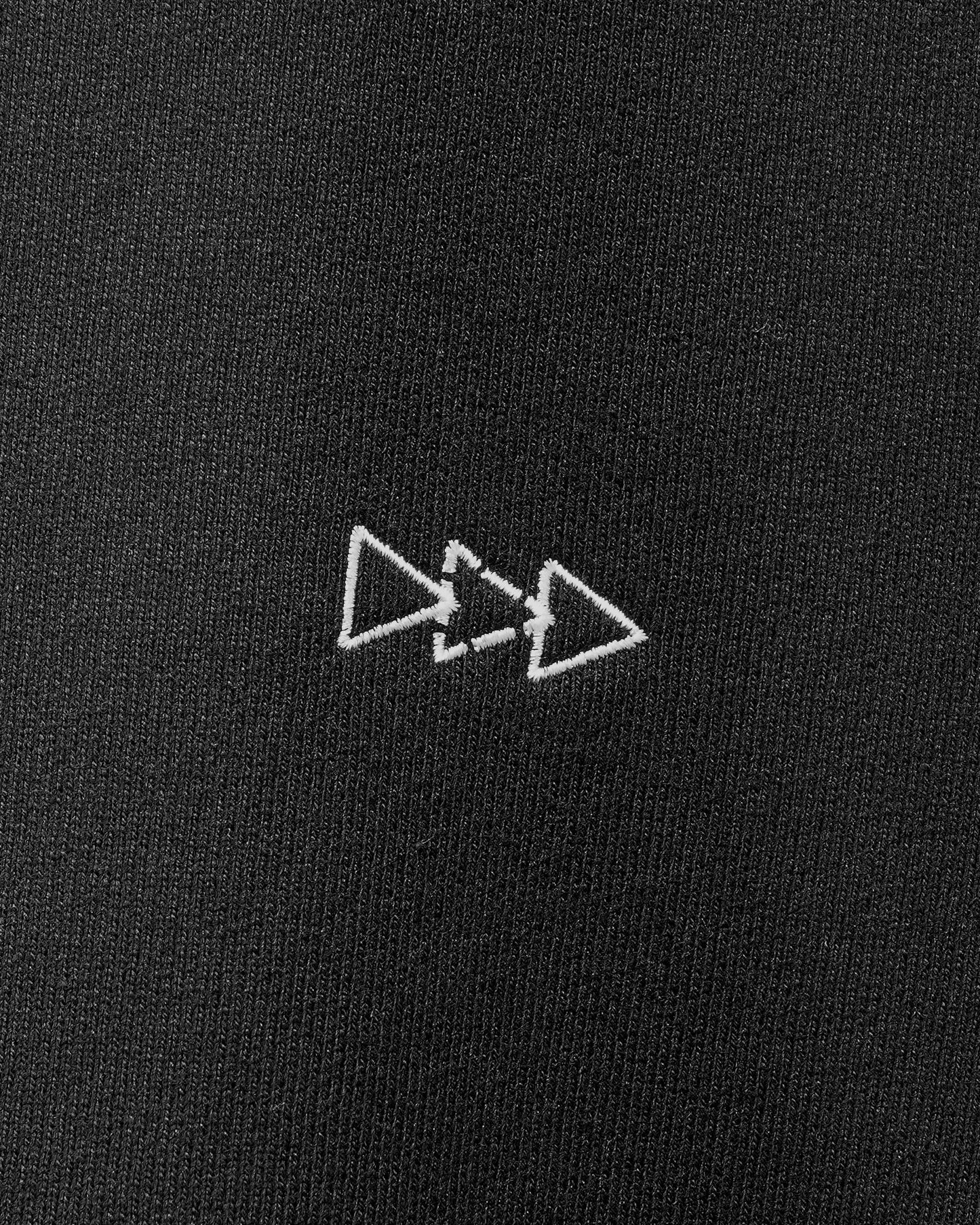 BuPkiS “ SKIP ” / BLACK