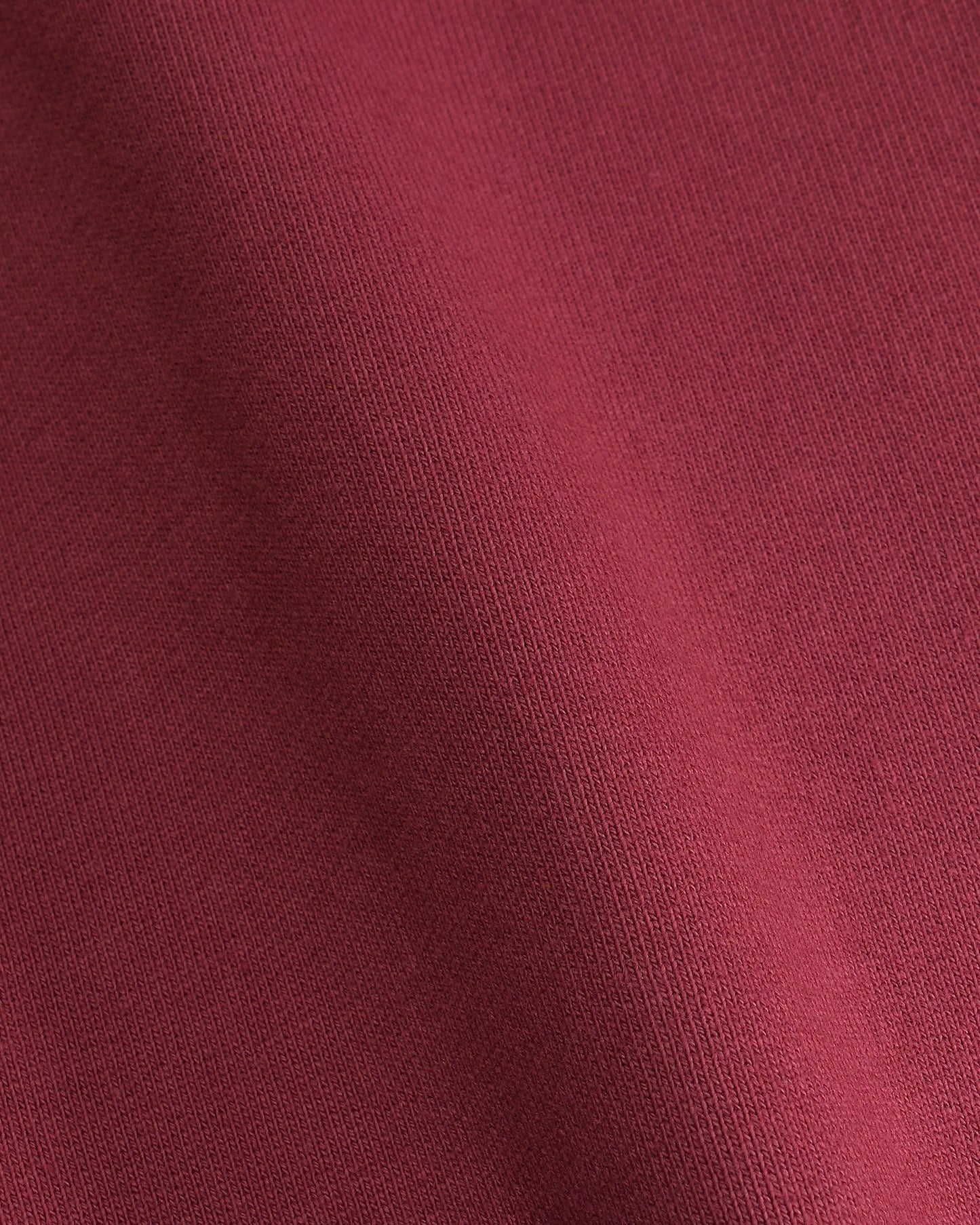 BuPkiS “ who's ” / WINE RED