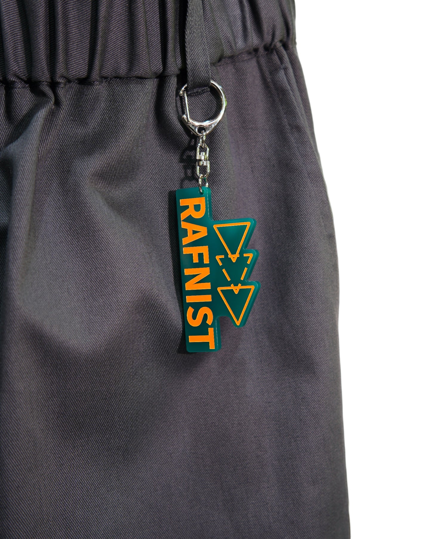MAIN  LOGO KEY  HOLDER / GREEN