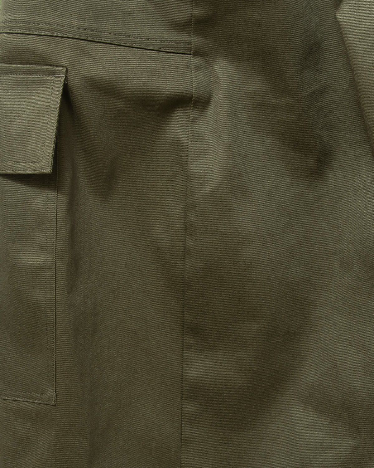 UNHOLD / OLIVE